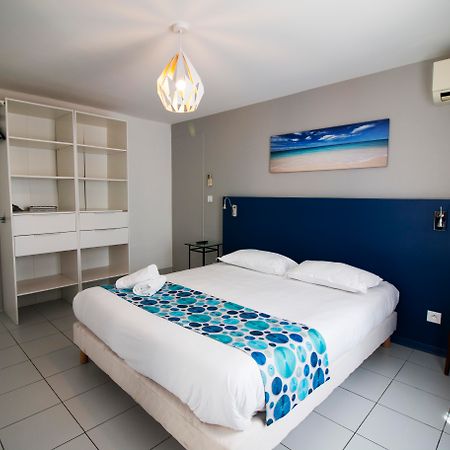 Hôtel Bel Azur Six-Fours-les-Plages Buitenkant foto