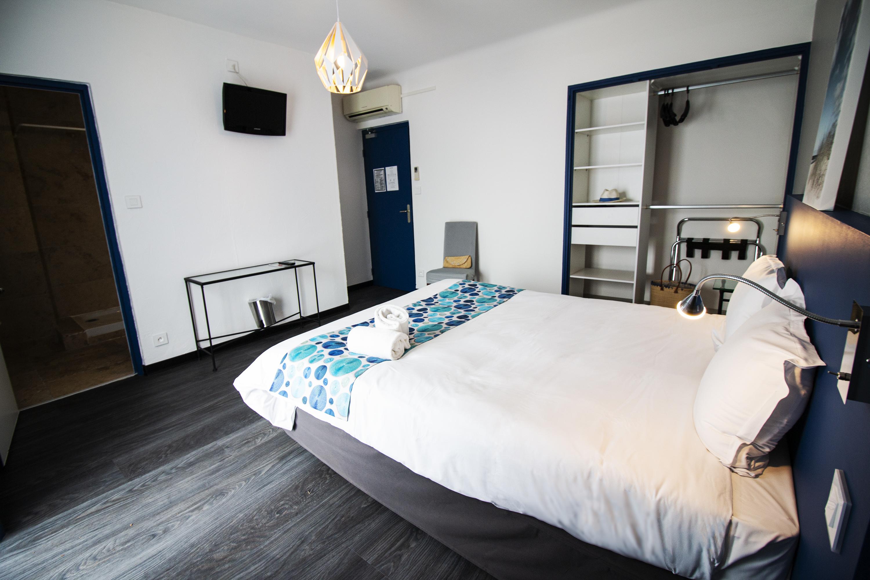 Hôtel Bel Azur Six-Fours-les-Plages Buitenkant foto