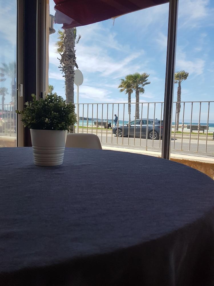 Hôtel Bel Azur Six-Fours-les-Plages Buitenkant foto